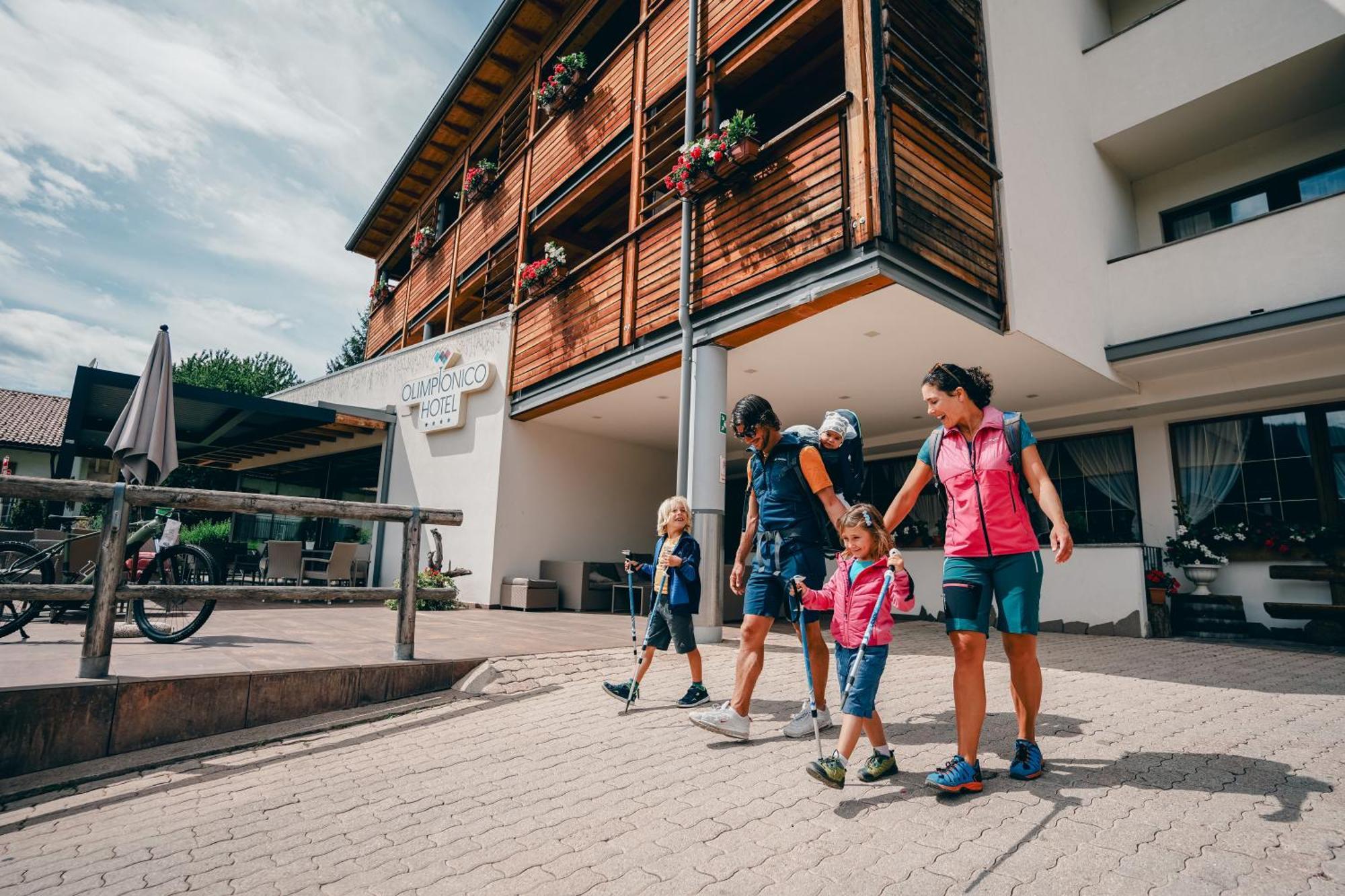 Olimpionico Hotel Castello-Molina di Fiemme Eksteriør billede